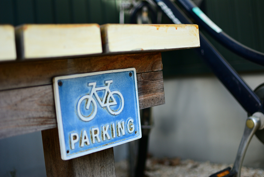 ＰＡＲＫＩＮＧ
