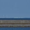 防波堤の釣ガール