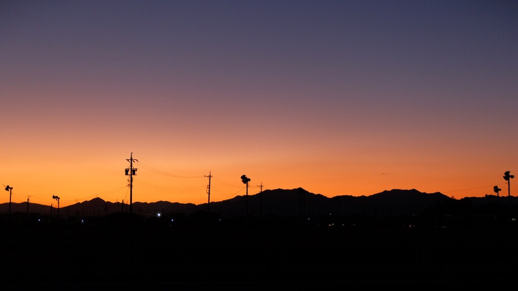 もみじ色の夕暮れ