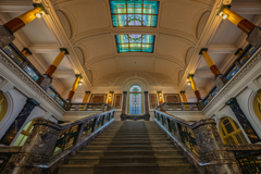 ステンドグラスの導き