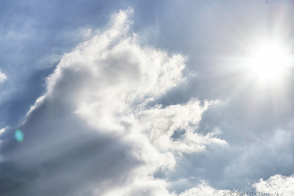 お天道様にお叱りを受けた狼雲…