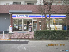 ローソン新板橋駅前店