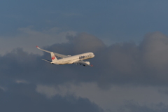 雨上がりの空へ