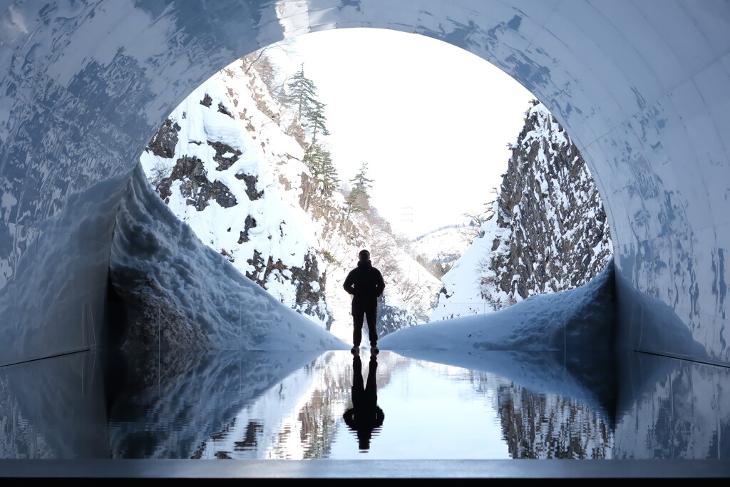 清津峽 Tunnel of Light