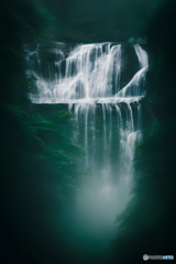 静謐の綾(せいひつのあや)