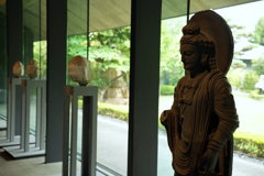 根津美術館 素敵なお顔の立像 根津美術館 素敵なお顔の立像