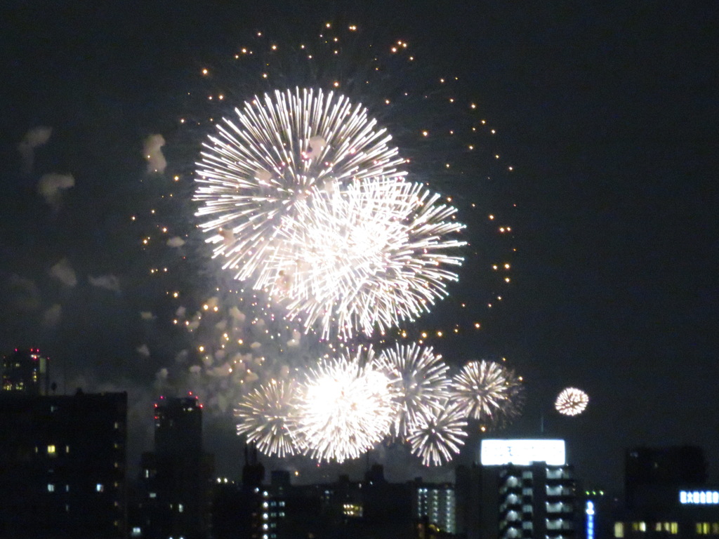 なにわ淀川花火大会2022