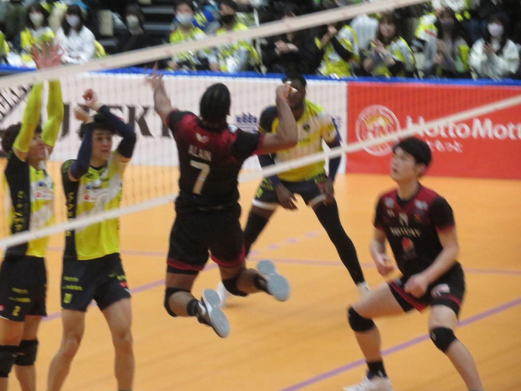 Vリーグ　日本製鉄堺ブレイザーズ vs サントリーサンバーズ ③
