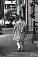 後ろ姿が語るもの