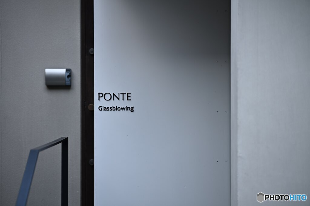 無機質な静けさ