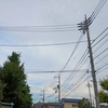 住宅街と電柱