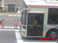 (0081)2025-0803-1102杉並200か・196(関東バス)(E24