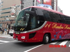 (0017)2025-0608-1525千葉230う30-00撮影場所→上野広小