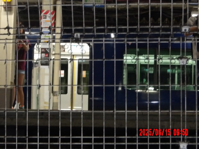 (0025)2025-0615-0950(JR東日本)撮影場所→JR新宿駅JPG