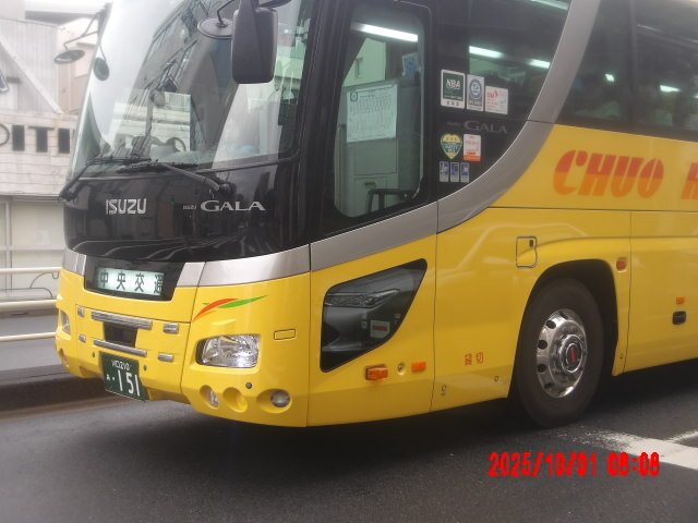 (0004)2025-1001-0808川口210あ・151(中央交通)撮影場所