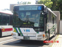 (0025)2025-0723-1100横浜230い・175(東洋観光)撮影場所