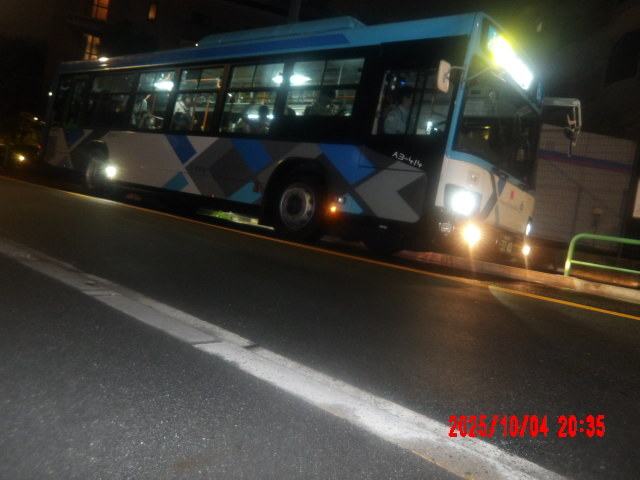 (0024)2025-1004-2035練馬200か37-40(西武バス)(A3