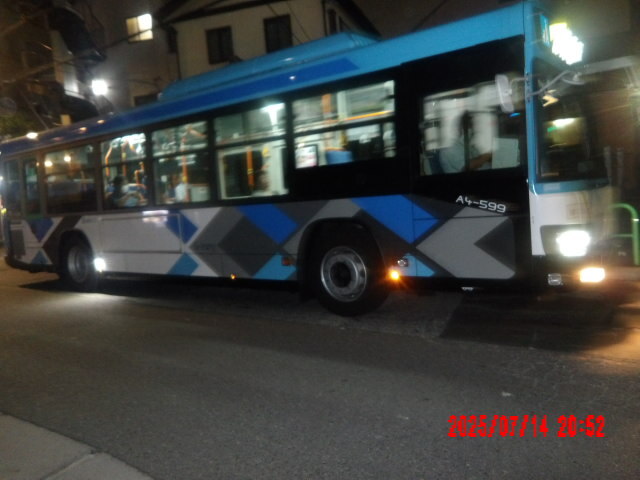(0022)2025-0714-2052練馬200か38-44(西武バス)(A4