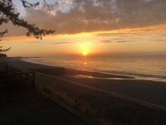 夕焼けと海
