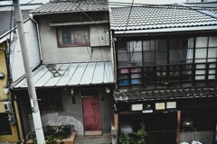 谷六の長屋