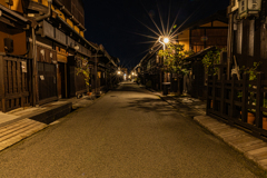 高山伝統的建造物、夜の静寂
