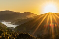 朝日とけあらし