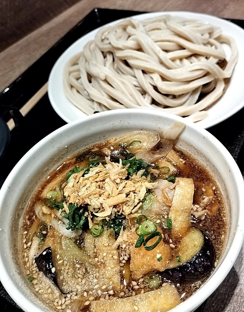 武蔵野うどん澤村　肉汁茄子うどん！
