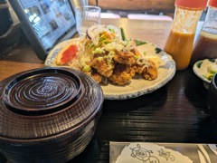 鶏の唐揚げ定食　
