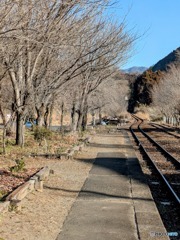 冬の上神梅駅　１