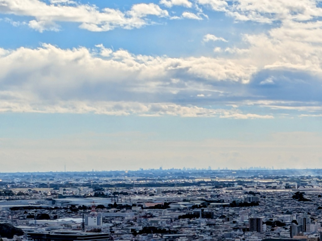 はるか彼方の東京の高層ビル群２