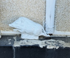 イノシシの置物