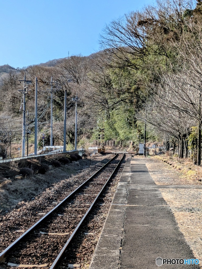 冬の上神梅駅　２