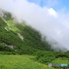 山肌をなぞる
