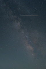 天の川、、と衛星