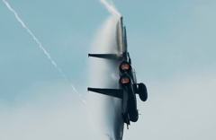 F-15機動飛行