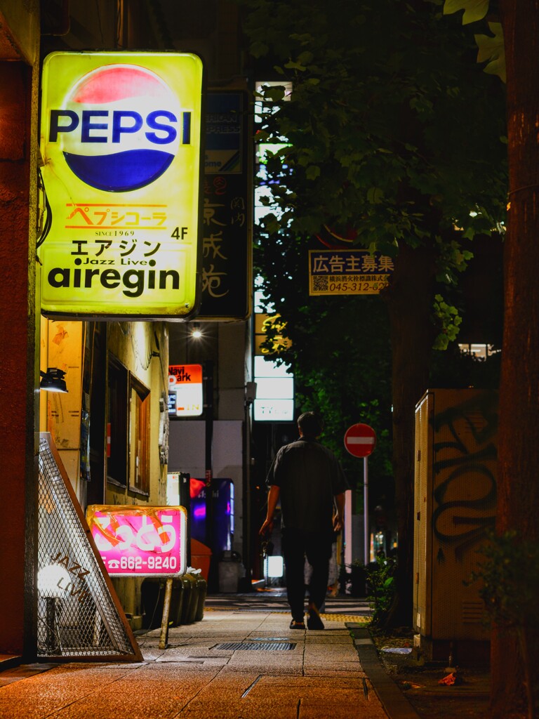 街角スナップ　馬車道2