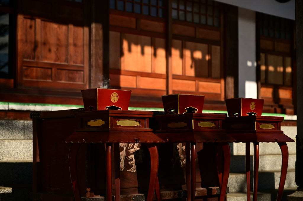 ご本尊様へ挨拶