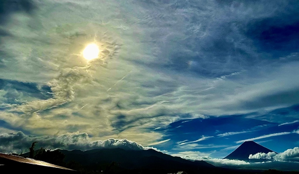ドラマはハロから始まった…その5 「太陽に登りつめた雲」