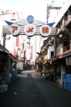 アメ横の朝　その3