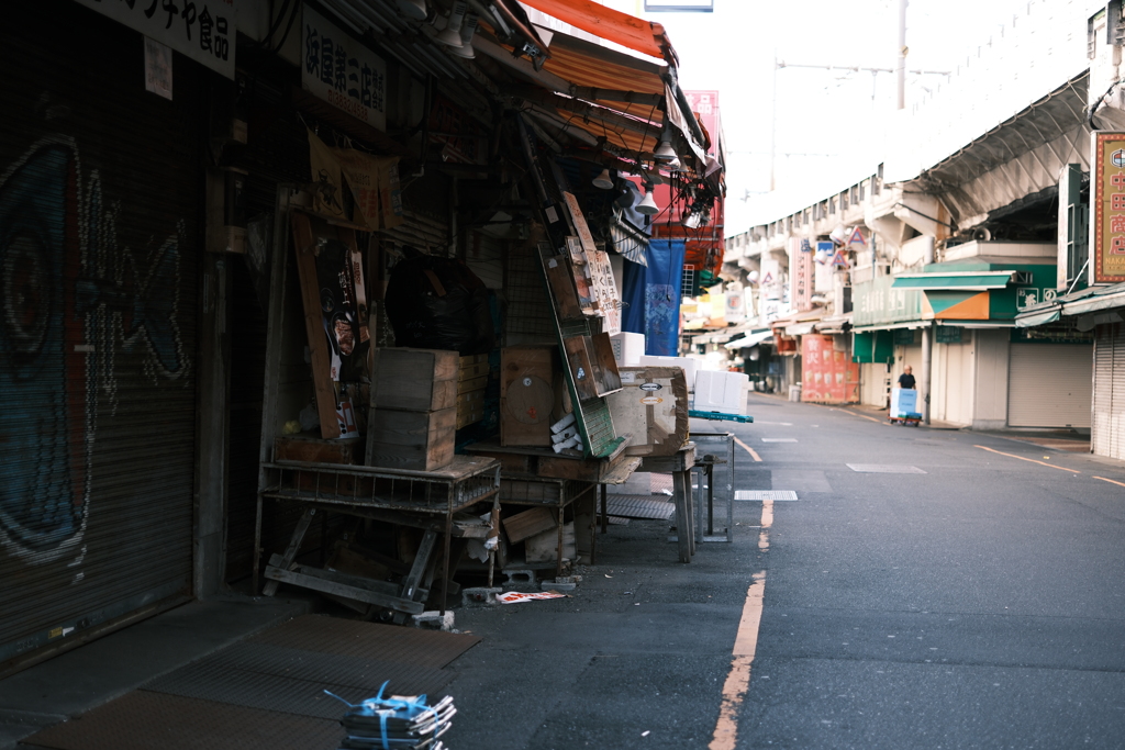 アメ横の朝　その1