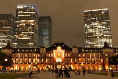 夜の東京駅