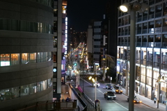 夜の恵比寿通り