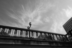 美しき欄干と街灯