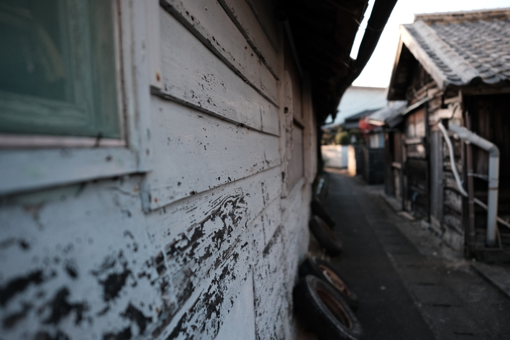 漁村の路地裏
