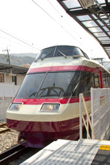 箱根登山鉄道・入生田駅にて