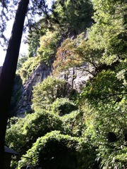 山寺　せみ塚