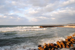 夕暮れ時の海岸