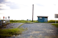 古びた小屋