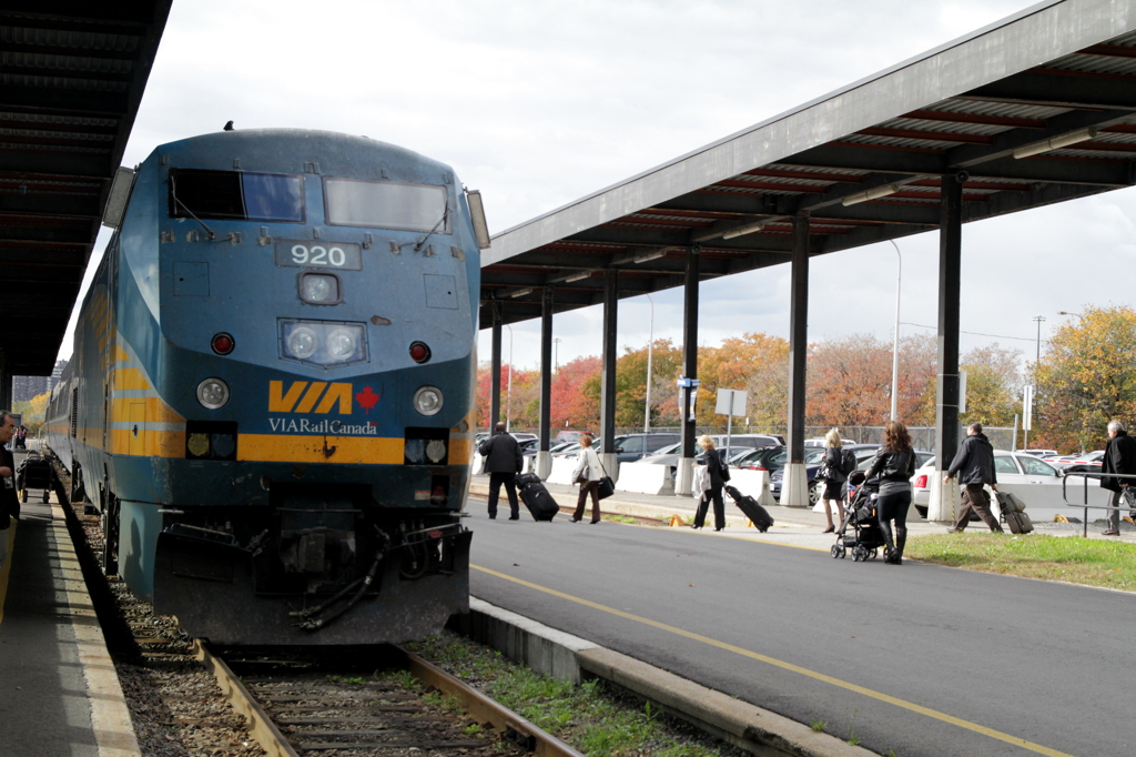 オタワ駅　ＶＩＡレイル