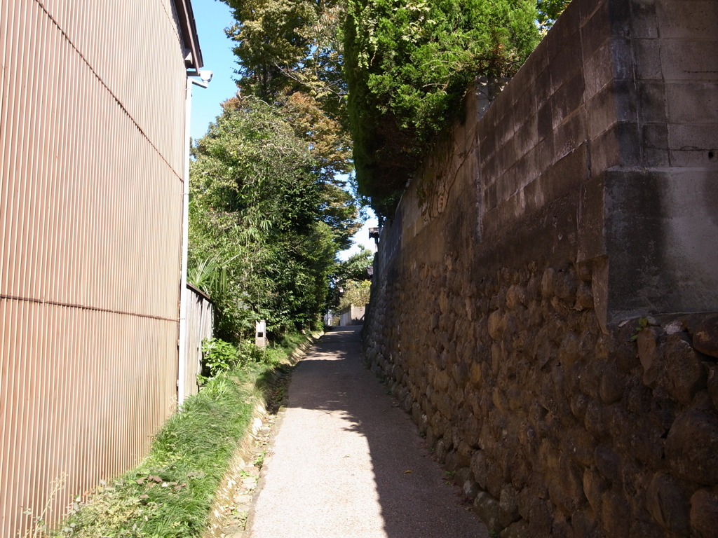 卯辰山山麓寺院群 